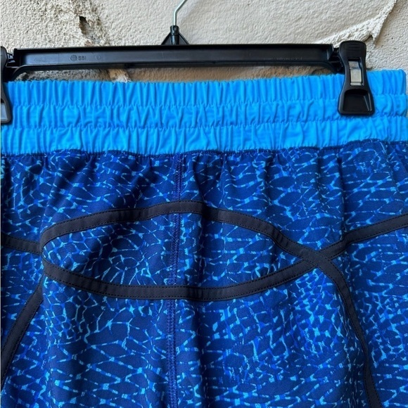 Lululemon Tracker Short III Samba Snake Kayak Blue Hero Blue / Kayak Blu… - Picture 3 of 6